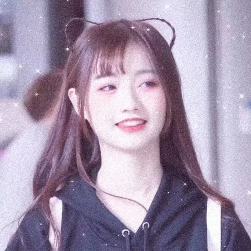 墨染梨花白